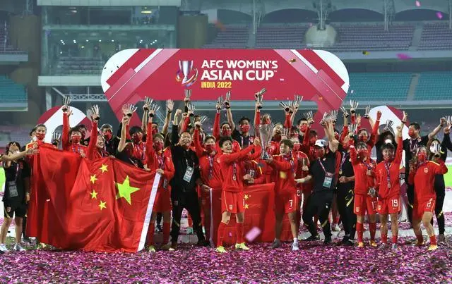 足球俱乐部主力球员数量